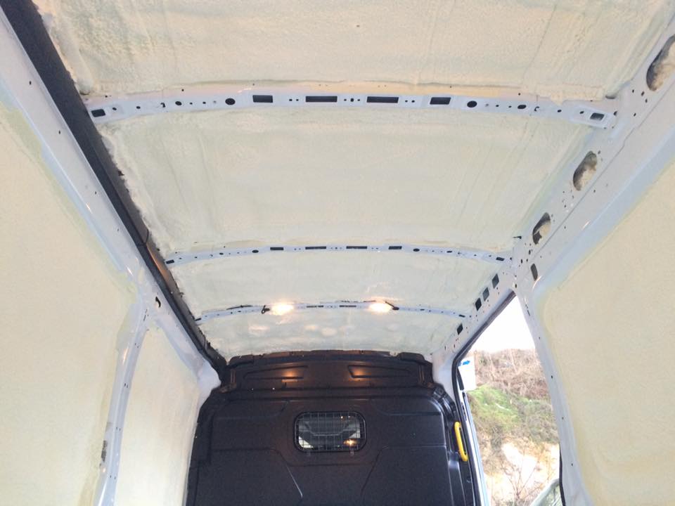 Araç İçi Sprey Köpük Yalıtımı